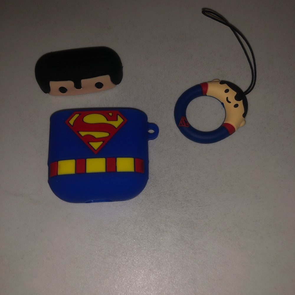 Apple airpod silicone DC Superman case NEW